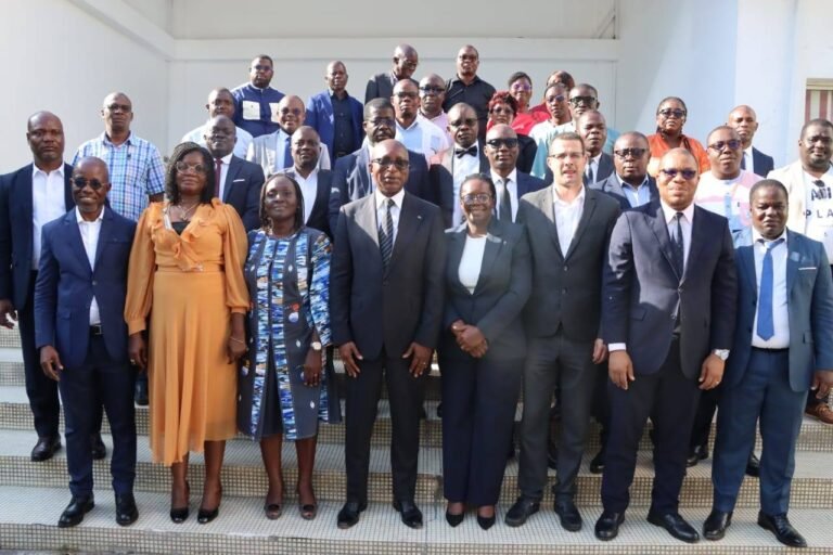 Lutte contre la fraude : la Côte d’Ivoire déploie le système SYSTRAC pour sécuriser le marché du tabac