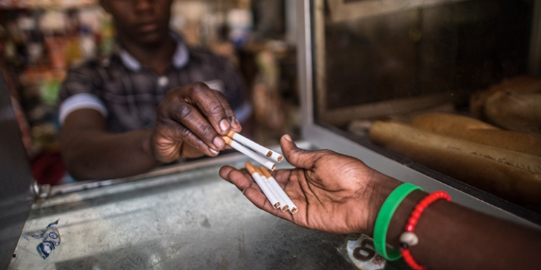 Lutte contre le tabagisme : la Côte d’Ivoire impose le paquet neutre dès le 1er août 2026