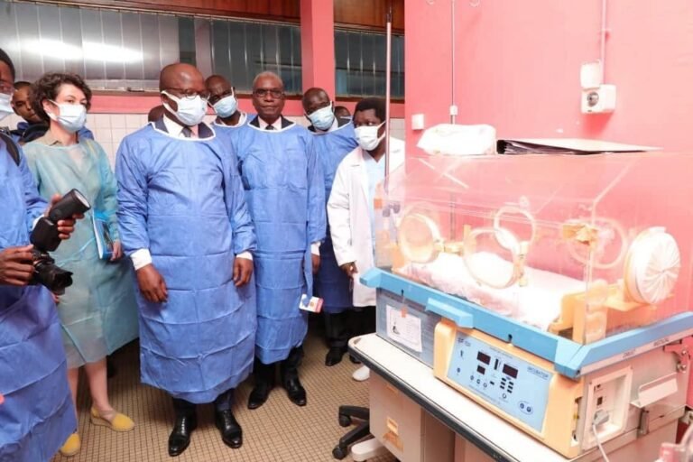Santé mère-enfant : la Côte d’Ivoire renforce la protection des mères et des nouveau-nés